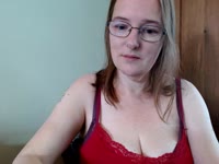 Hey, tja wat moet je hier neerzetten haha. Ik ben Sabina 43 jaar en ben op zoek naar wat plezier, spanning en avontuur.  Dit kan je zo breed zien als je zelf wil haha. Ik hoop iemand te leren kennen die gezellig spontaan en ondeugend kan zijn. Zie je jezelf hierin of heb je gewoon zin in (ont-) spanning zonder verplichtingen dan weet je me te vinden ;)   Liefs Sabina     (Vaak online tussen 19.30-23 uur)