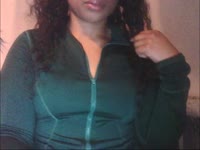 Ik ben een exotische, prachtige Caribische dame met een ongekende passie voor het leven en alles wat erbij komt kijken. Mijn warme uitstraling en sensuele energie zullen je direct betoveren, en ik ben hier om je mee te nemen op een reis van verleiding en plezier.Ben jij op zoek naar een hete, verleidelijke ervaring die je niet snel zult vergeten? Kom dan bij mij, de Caribische stoute dame die weet wat ze doet. Ik combineer de passie van de tropen met een ondeugende flair die jou gegarandeerd in vuur en vlam zal zetten.Met mijn exotische charme, speelse houding en avontuurlijke geest neem ik je mee naar een wereld van plezier en opwinding. Of je nu hebt in een flirterige chat, een uitdagend spel of iets dat je grenzen opzoekt, ik ben hier om jouw verlangens te vervullen.Dus, waar wacht je nog op? Kom bij mij en ontdek de magie van de Cariben, direct vanuit de privacy van jouw scherm. Ik ben klaar om je te verrassen, te prikkelen en je te laten verlangen naar meer. Durf jij het aan?