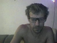 hallo lieve man, hou van naakt zitten en met mij zelf spelen en ik kijk ook heel graag naar voetbal en wielrennen , hou van dames soms ook dominant zijn of ook soms eens slaaf of sletje zijn vind ik ook leuk laat me weten en is bespreekbaar met hou van eerlijke personen wees lief en eerlijk ik draag ook graag dames kledij wil graag sletje zijn of slaaf zijn