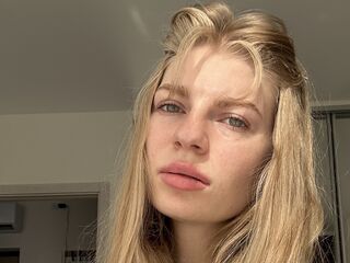 hot chat room AlissMil