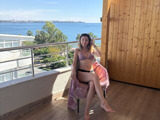 adult webcam chatroom AlyVee