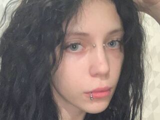 naked camgirl masturbating with vibrator AmandaSherri