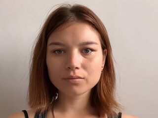 hot camslut AndreThreat