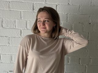 sexy webcamgirl pic ChristiaBenoy