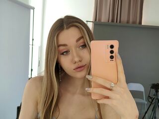 closeup cam EndaRold