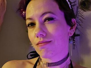 beautiful camgirl FleurLis