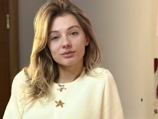 adult cam sex show IllaLafleche