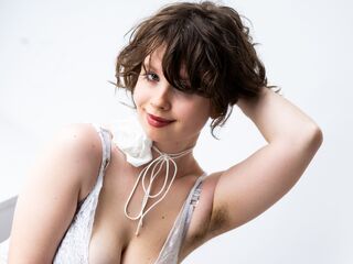 naked girl with webcam masturbating with dildo LillyStark
