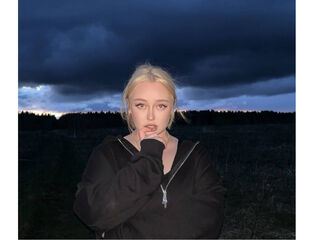 sex webcam chatroom LitaBloom