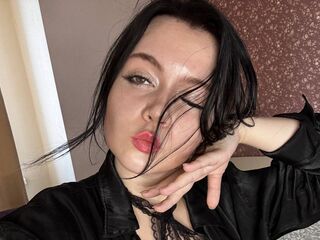 nude webcamgirl pic MariselaBlomme