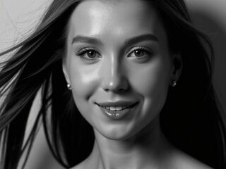 live cam show MinaWane