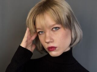 naked webcam girl photo PolleMolle