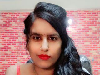 adult web cam SaraConway