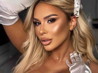 hot cam girl fingering SelenaVoss