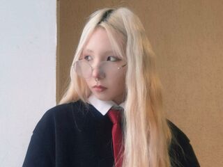 live cam show TheaMicali