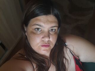 naked cam IonyEllaa