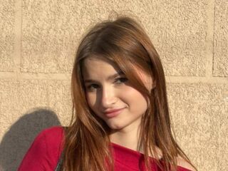 babe web cam MadelynWealer
