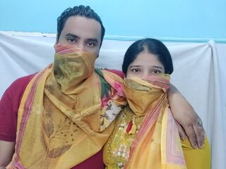 fucking cam couple show Gudhiya