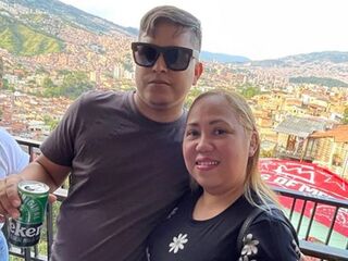 adult live cam SoffiaAndLucas