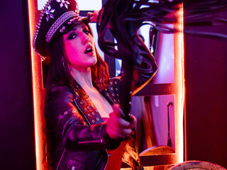 bdsm fetish cam girl CleodoraNoir