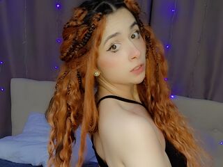 webcam striptease AdrianaClide