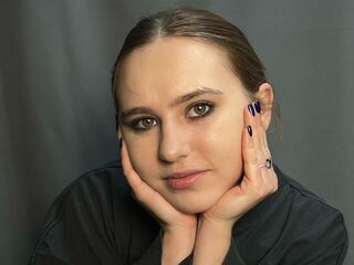 show live AlanaHowlett