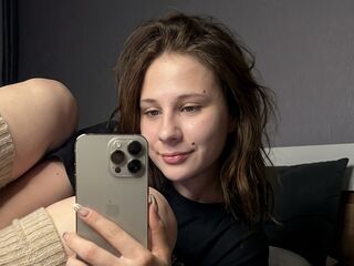 naked girl with webcam fingering AlixSgambati