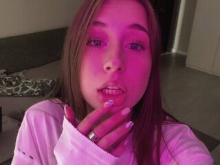 topless cam girl AnnaJois