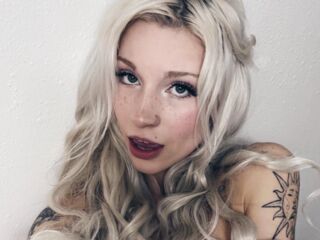 cam girl masturbating with vibrator AnnieAngel
