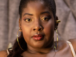 naked camgirl AprilSterling