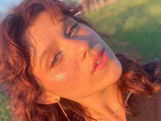 camgirl webcam photo AstridChing