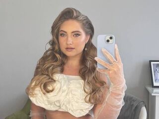 shaved pussy cam BernieceWarmath