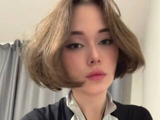 naughty cam girl BethannBelschner