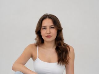 adult liveshow BetteDesfosses