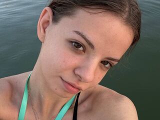 cam girl spreading pussy BonnySeto