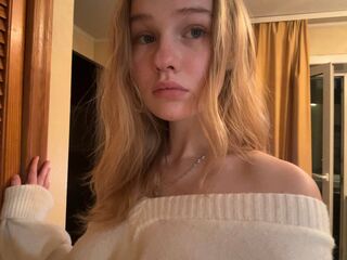 free nude webcam BrittaneyCreitz