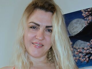 cam girl fingering pussy CandanceSmith