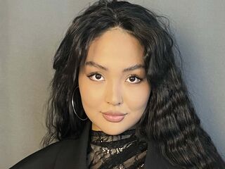 naked cam girl CarmelThibodeau