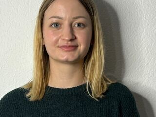 live chat CarmeliaRihner