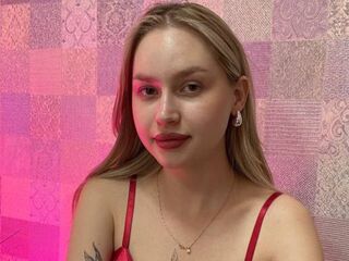 webcam show CarolineCoxy