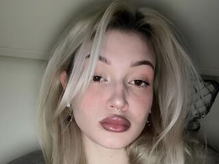 fingering cam whore CaseyHemmerling