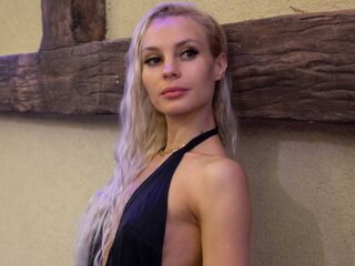 cambitch CathiGetsinger