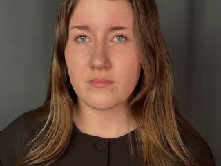 camwhore video CaylinGarczynski