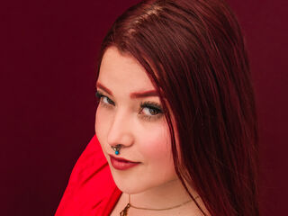 girl showing tits CelesteSalders