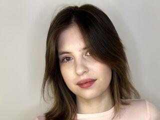 girl nude ChandraTays