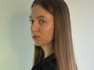 shaved pussy webcam ChanellGawrys