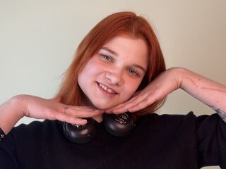 fingering cam girl video ChiaPreuitt