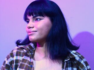 live strip tease show ChloyWallace