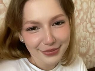 camgirl pic ChunYundt