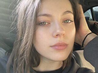 hot girl cam video ClarettaZinno